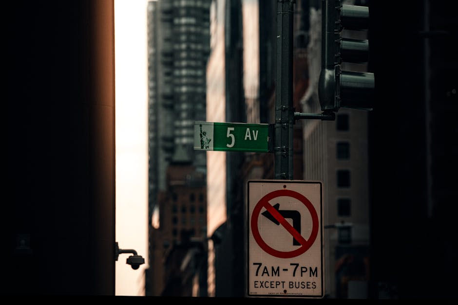 5th Avenue Financial Hub